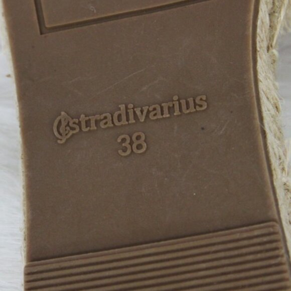 Espadrilles in Cream and Silver - Picture 8 of 8